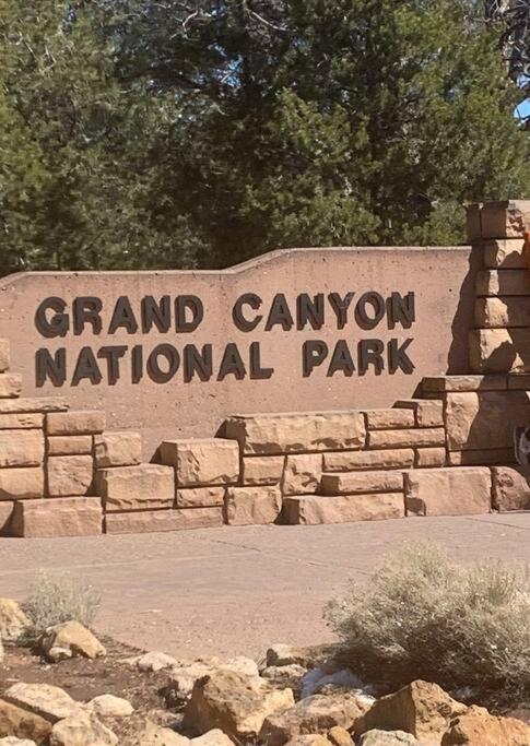 Grand Canyon Hideaway Tiny Home Valle Exteriör bild